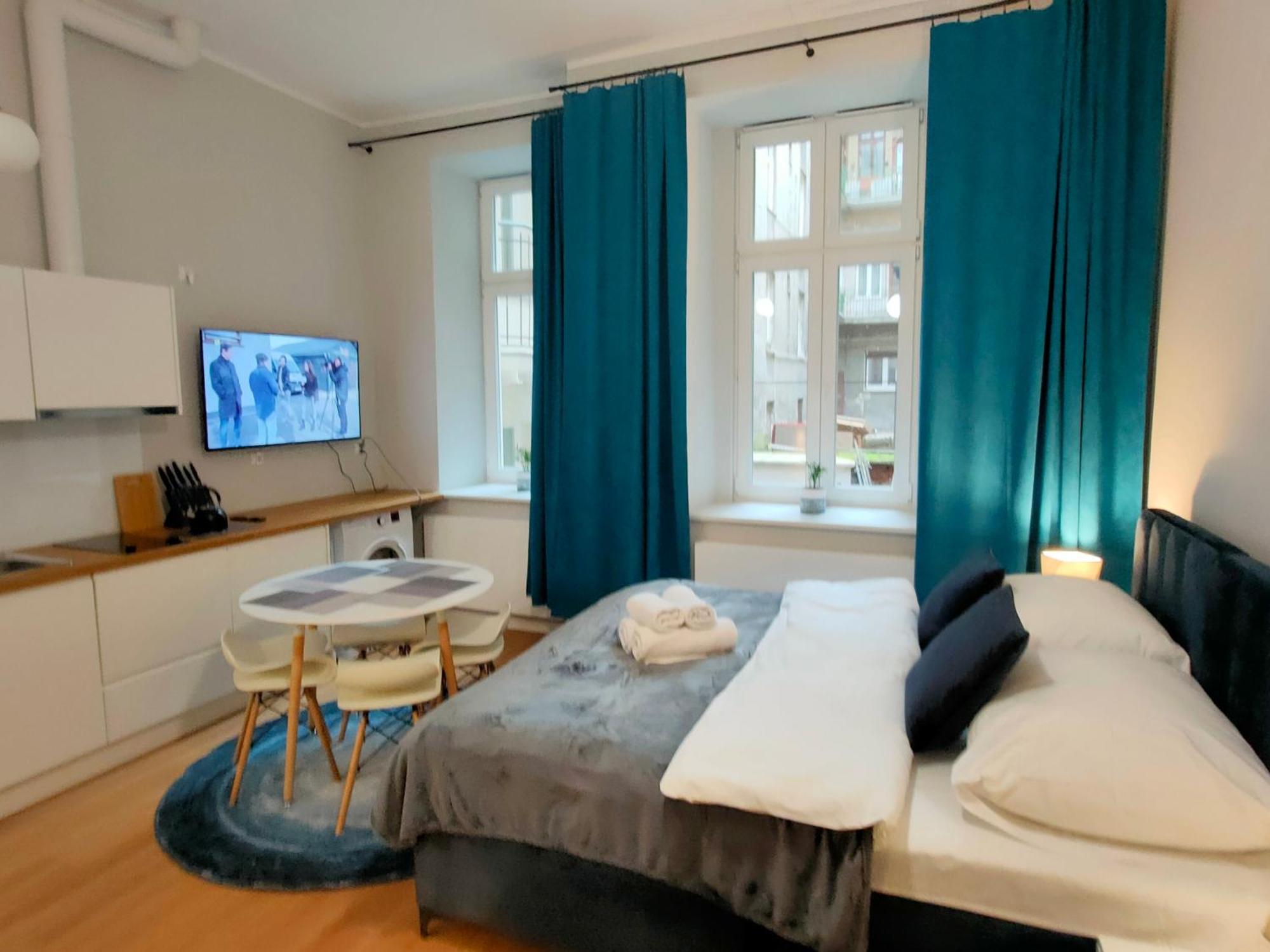 Hugo Vip Apartments Kraków Exteriör bild
